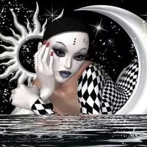 Meet your Posher, Nadia